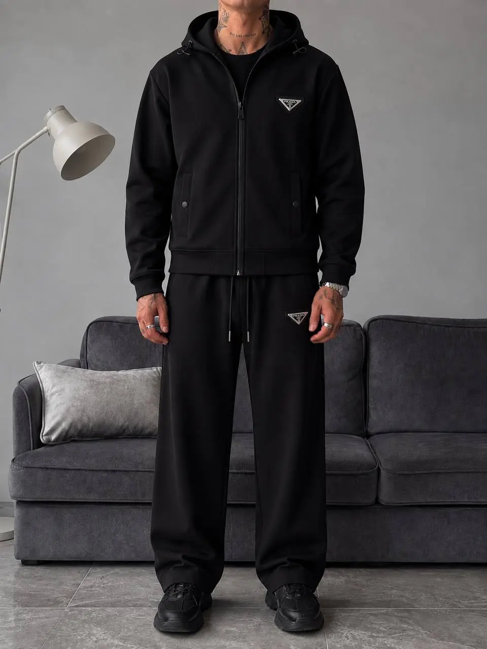 Triangle Badge Tracksuit Set in Black