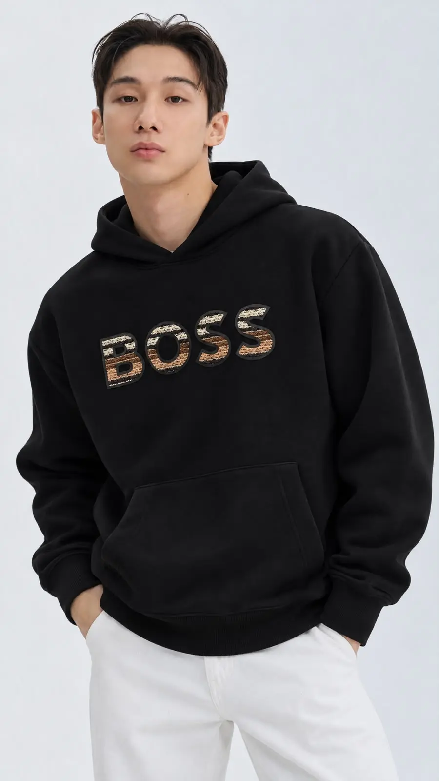 Zigzag Lettering Hoodie in Black, photo 7