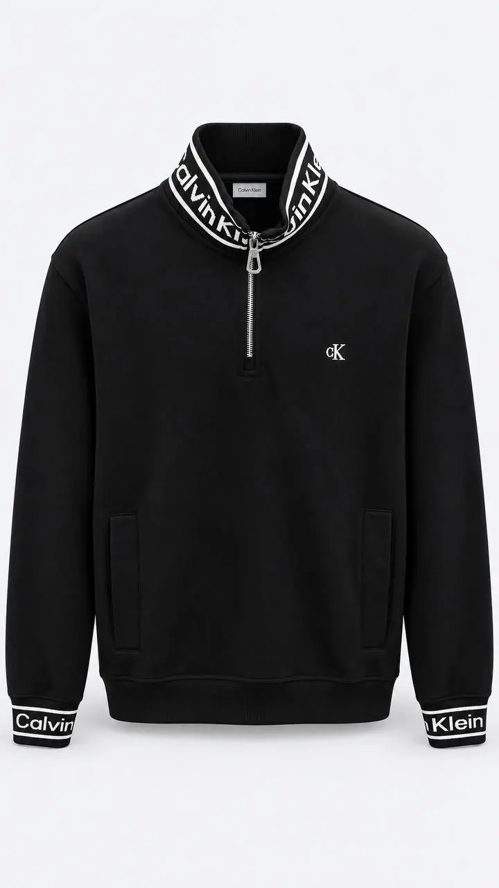 Logo-Collar Quarter-Zip in Black