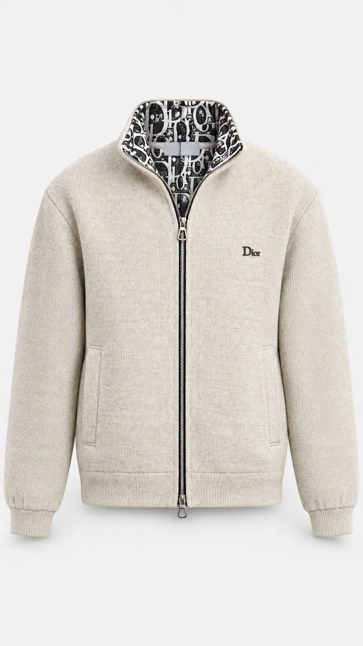 Patterned-Collar Zip Jacket in Beige, photo 2