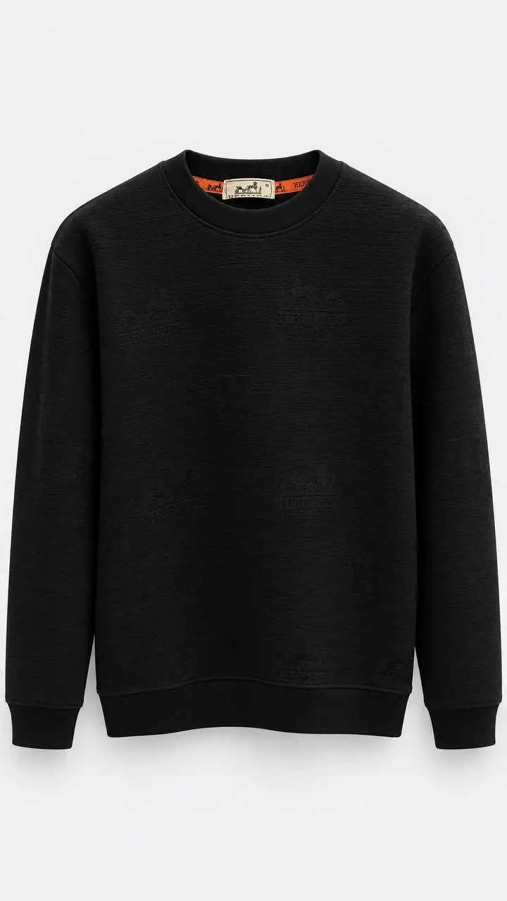 Embossed Letter Crew Sweatshirt in Black