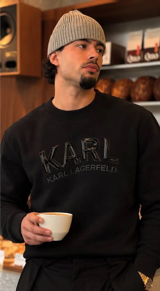 Bold Lettering Crew Sweatshirt in Black, photo 2
