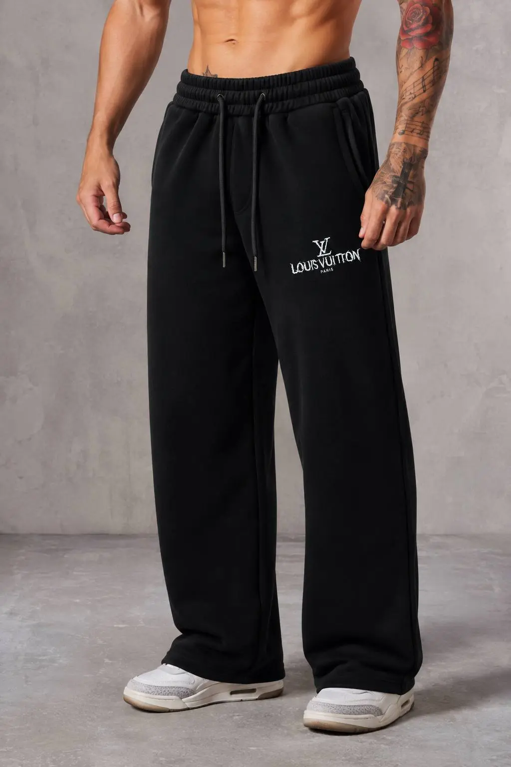 Script Logo Wide-Leg Sweatpants in Black