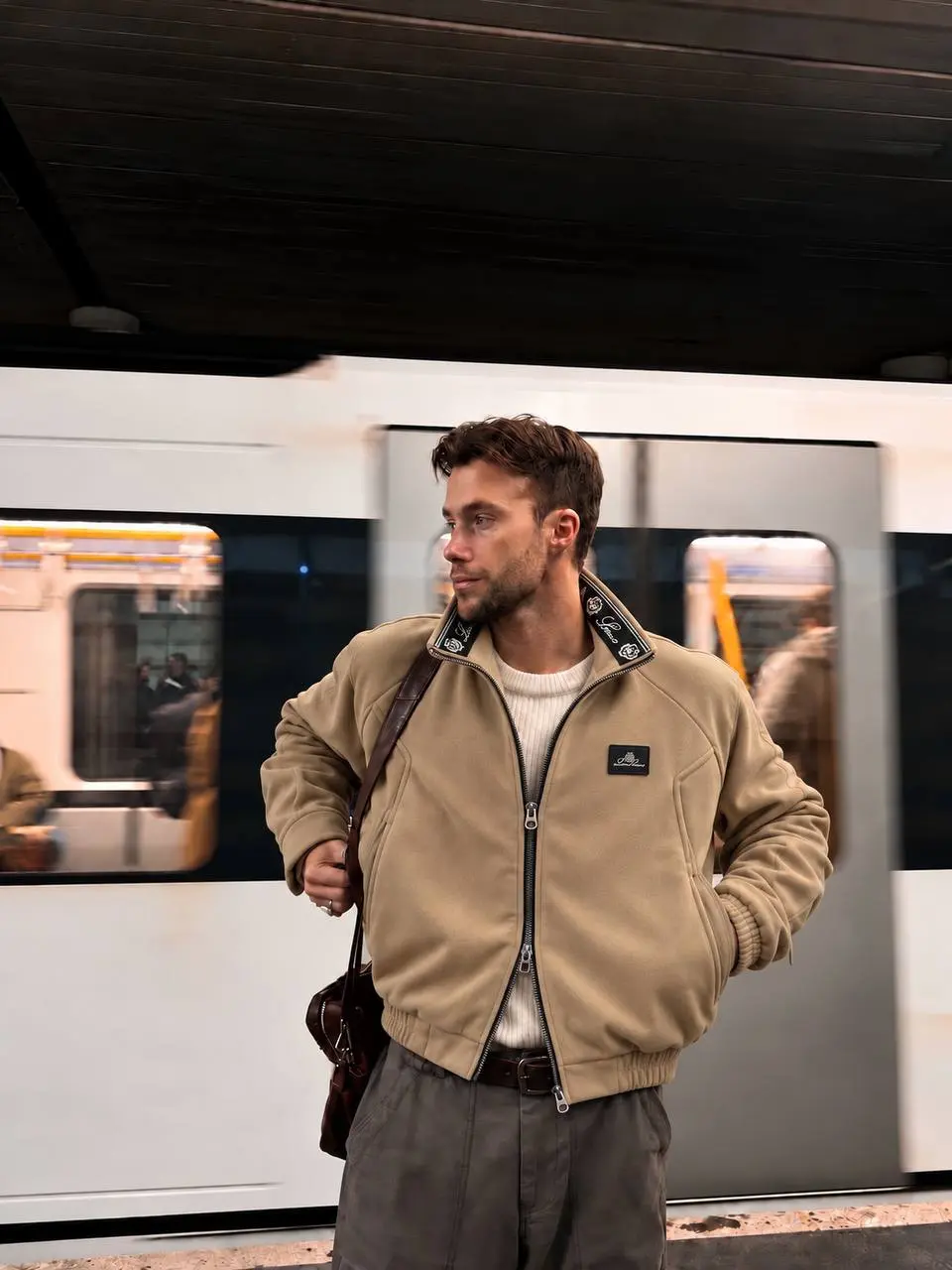 Brushed Zip Jacket in Beige, photo 2